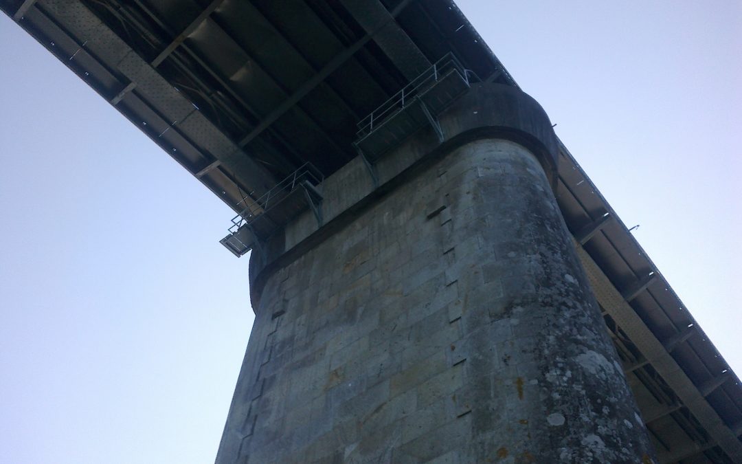 Valença | Remoção de elementos metálicos na ponte internacional de Valença